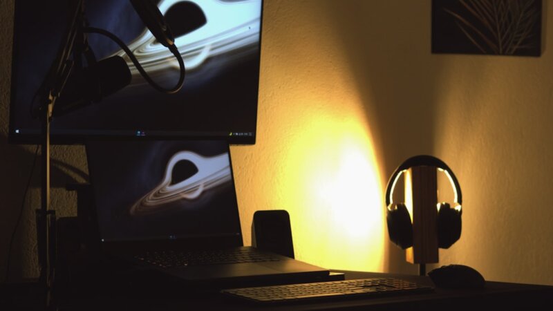 Eventful Lives Podcast – Live