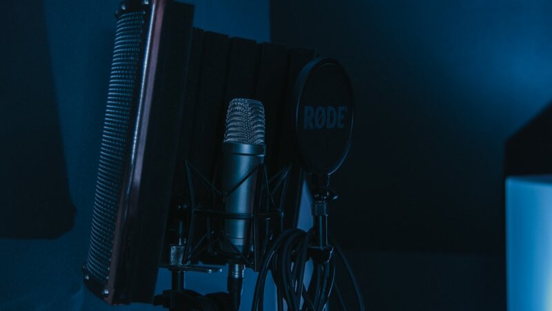 Expert Podcast Editor — Upwork