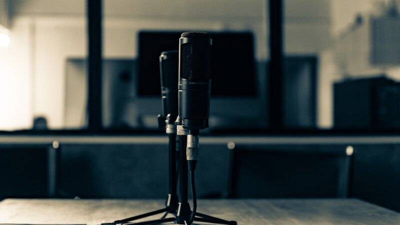 Visual Podcasting Masterclass – Canon Creators