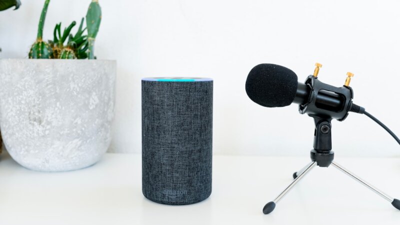 How to Get Featured on Podcasts & Grow Your Business