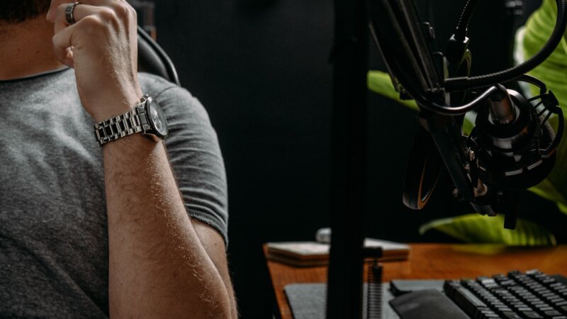 Senior Video and Podcast Producer — OLIVER | The Brandtech Group