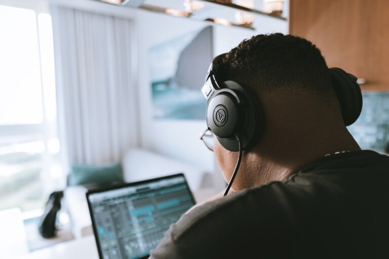 Audio Partnerships Strategist — Cozy Earth