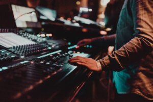 Audio Producer — Advisors Excel
