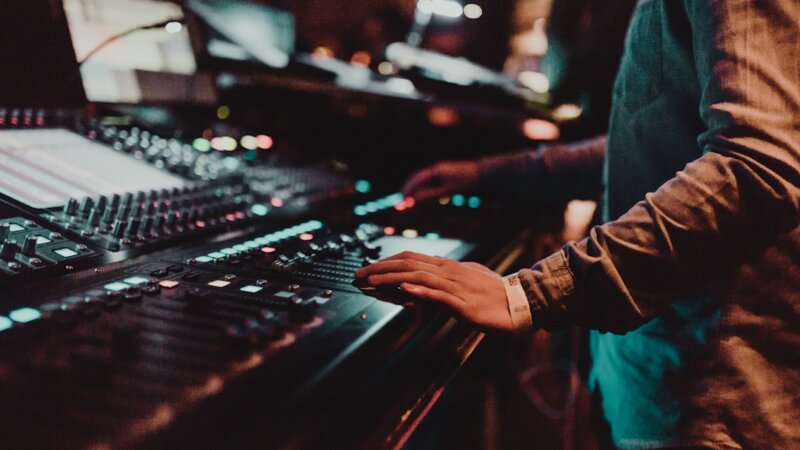 Audio Producer — Advisors Excel