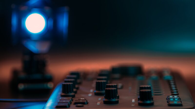Sound Mixer for Podcast Show with NFL Player — ProductionBeast