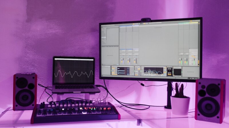 Founding Video Producer — Clipbook