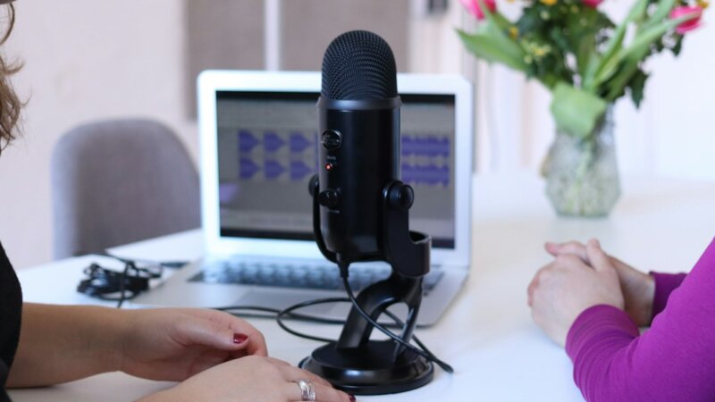 Podcast Editing Services: What You Need to Know Before Hiring an Editor