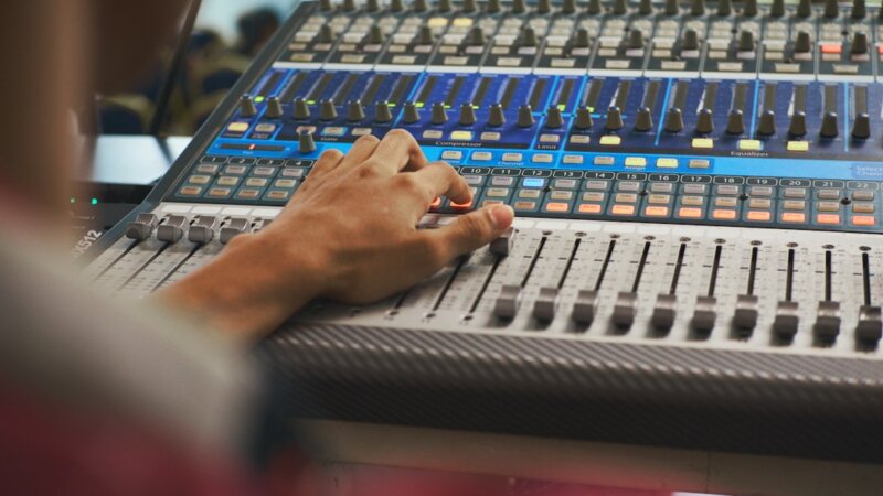 Video Editor (Contract) — The Bulwark